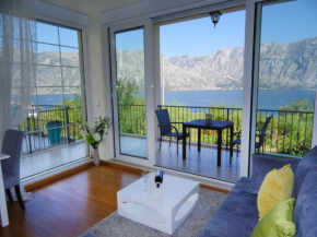 Boka Bay beautiful view apartment for 2-3 guests